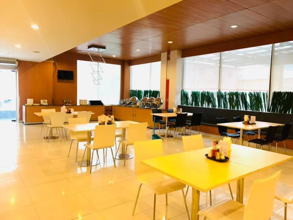 Asawann Hotel Nongkhai Nong Khai Esterno foto